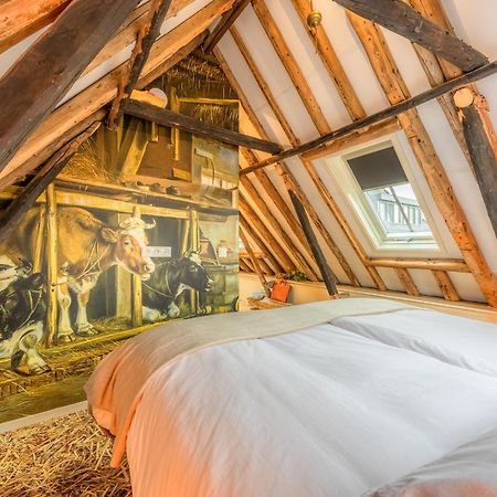 Unieke Bed En Breakfast Met Historisch Verhaal In Ferwert Ferwerd Exteriér fotografie
