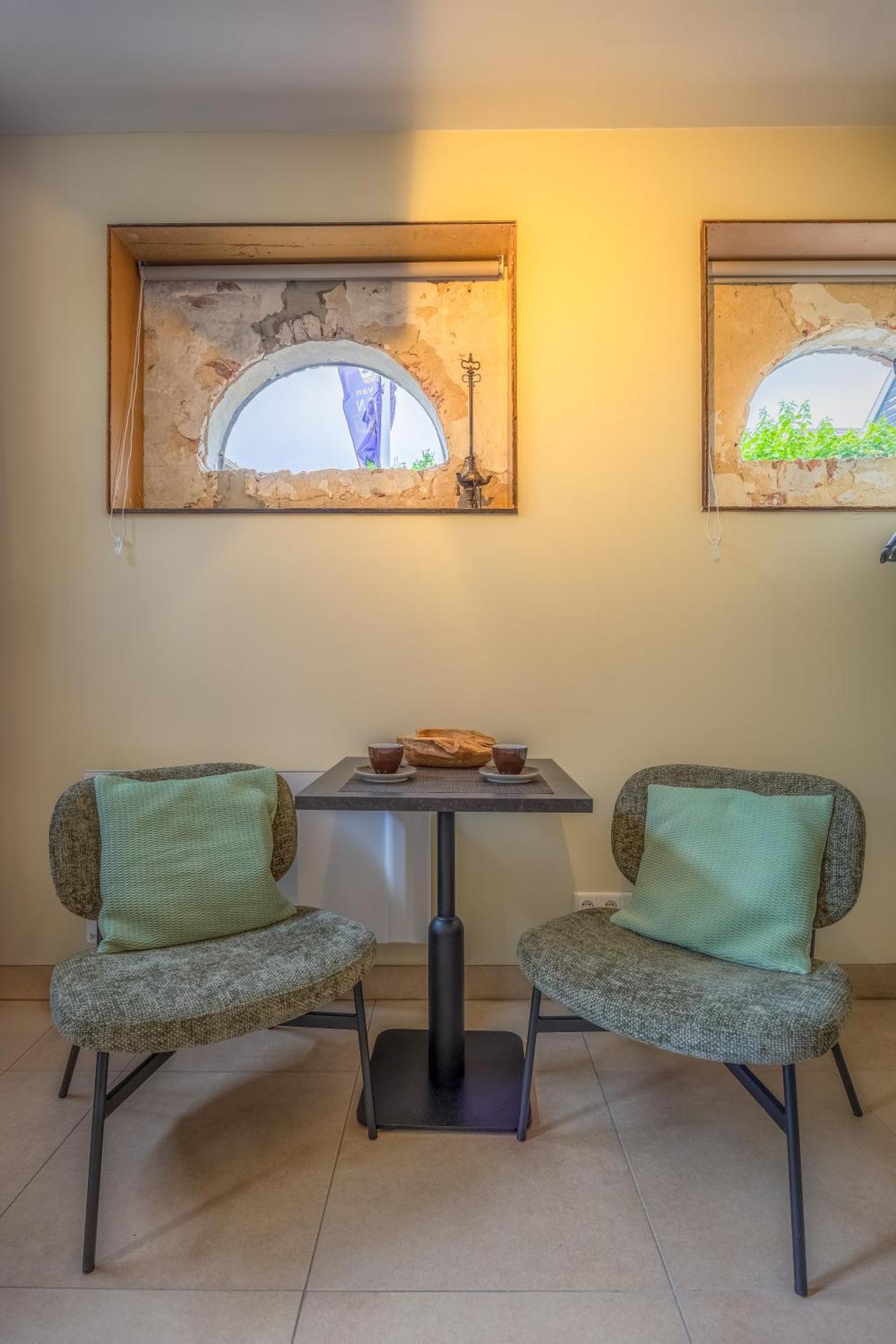 Unieke Bed En Breakfast Met Historisch Verhaal In Ferwert Ferwerd Exteriér fotografie